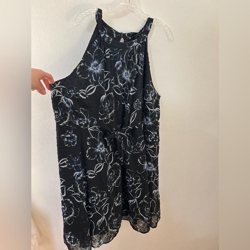 Torrid Black Floral Dress 3x NWT - Picture 2 of 4